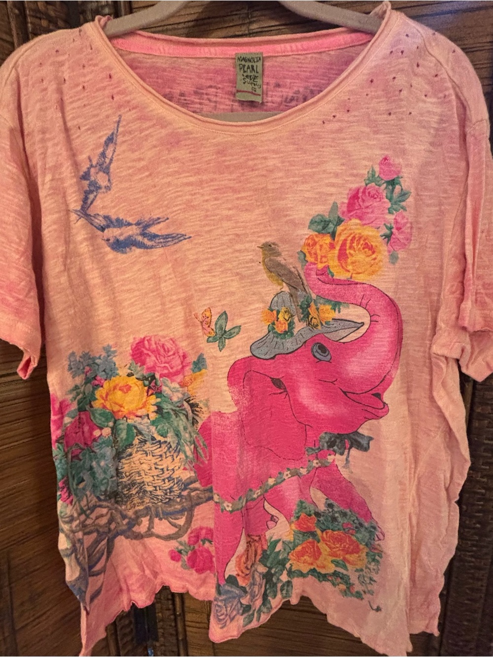 Magnolia Pearl Special Delivery Azalea Dip-dyed tee